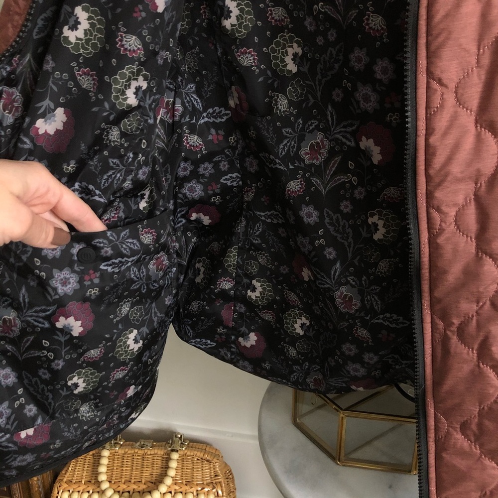 Muave Jacket - Picture 3 of 4